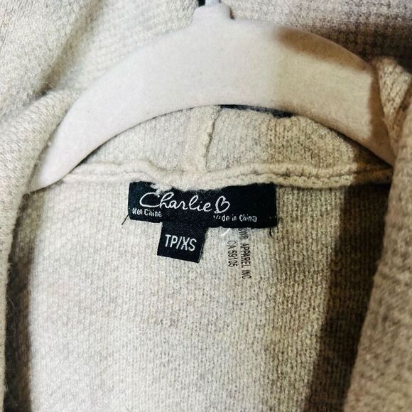 Charlie B Leopard Animal Print Gray Cream Hooded Cardigan Sweater Coat - Picture 10 of 10